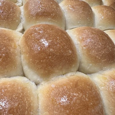 Sourdough Dinner Rolls (6)