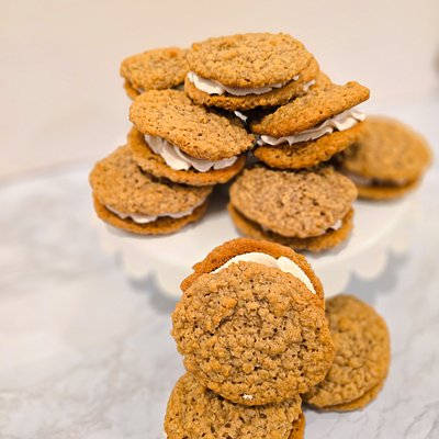 Oatmeal Cream Pies
