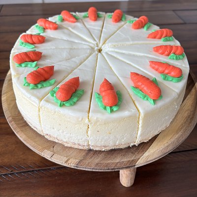 Carrot Cake cheesecake 1/2