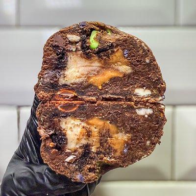 PAST FLAVOR - View Only🥲: Trick Or Treat: Peanut Boo-ter Swirl 🥜👻