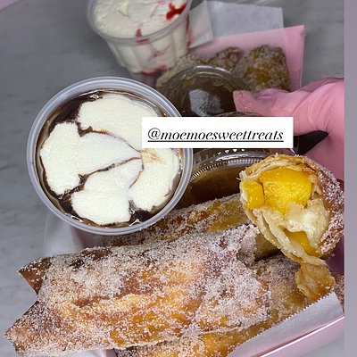 Dessert Egg Rolls Combo.