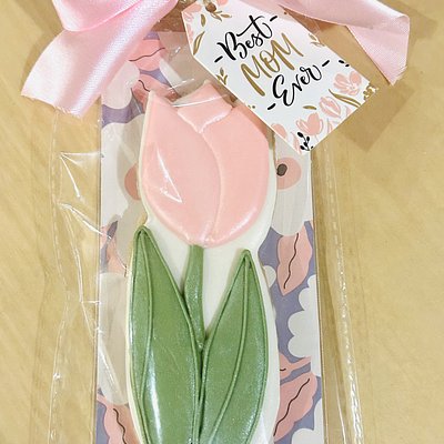 Mother’s Day Tulip Gift