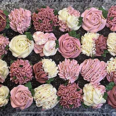 Custom Baby Shower Cupcakes