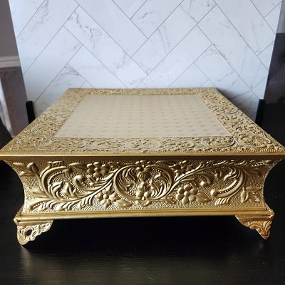 14"x14" Square Gold Cake Stand