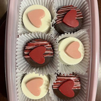 Regular Mega Stuffed Chocolate Covered Oreos