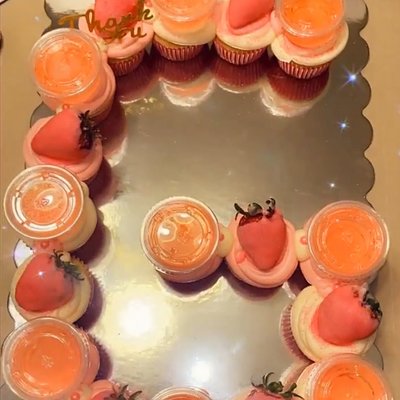Letter/Number Cupcake Cake