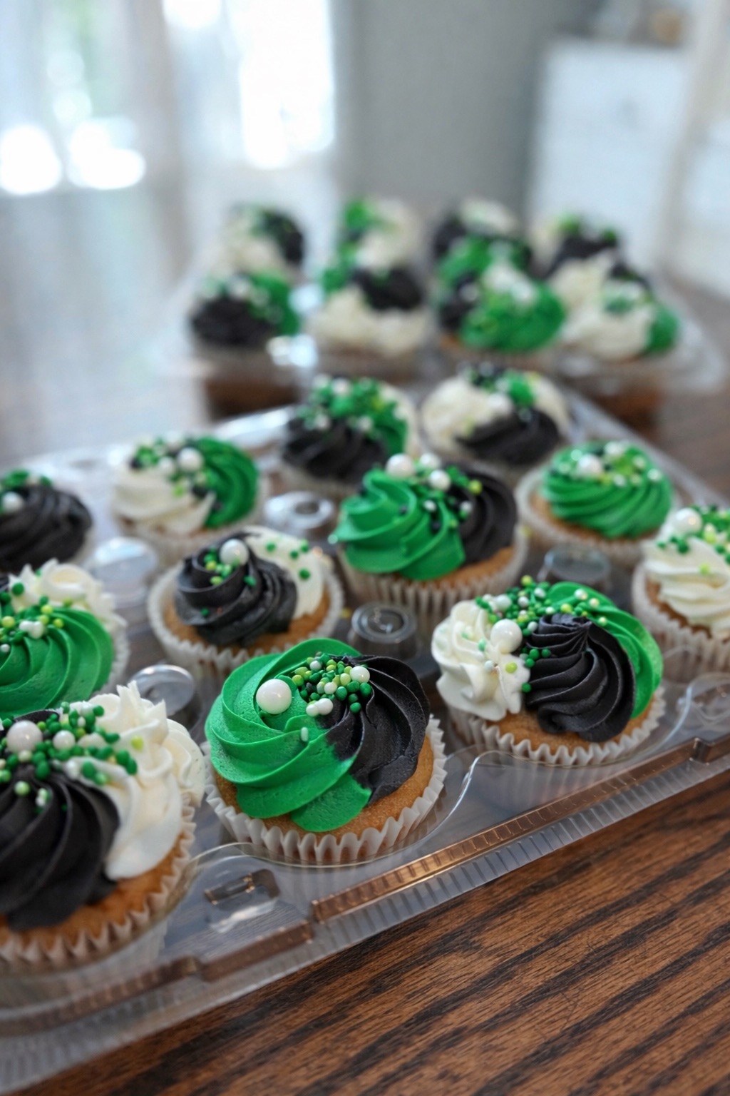 Graduation Celebration Cupcakes 