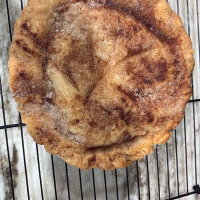 Apple Pie 9 Inch