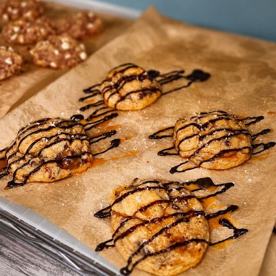 Turtle Sourdough Cookies