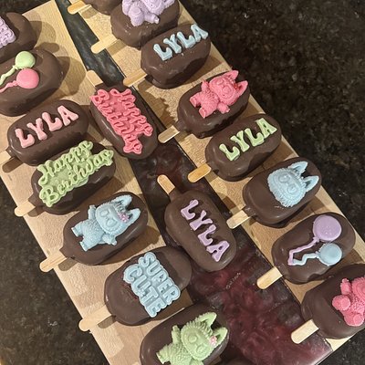 Custom Cakesicle Order