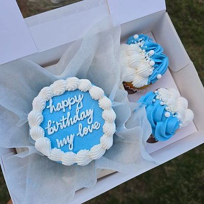 Bento- 2 Cupcakes