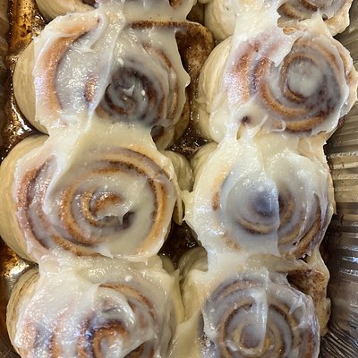 Classic Cinnamon Rolls 6 Pack Of Regular 