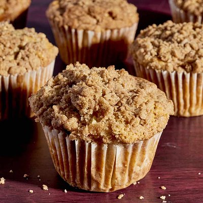 (6) Jumbo Apple Streusel Muffins