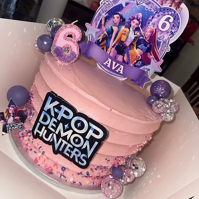 K Pop Demon Hunters Cake