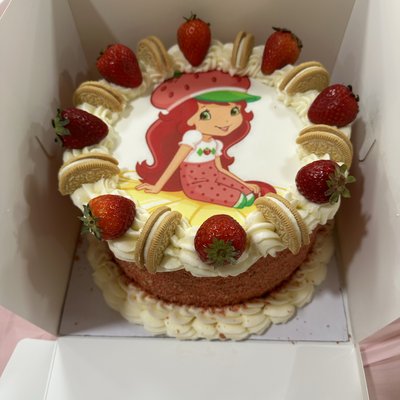 8” Round Cake 