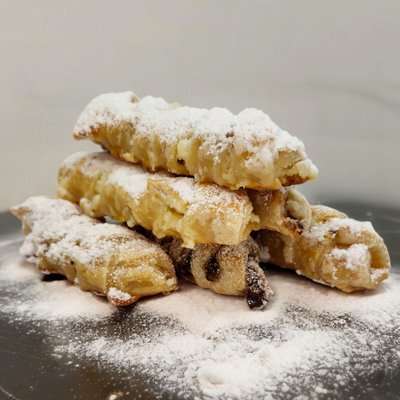 Mini Cheese Braids