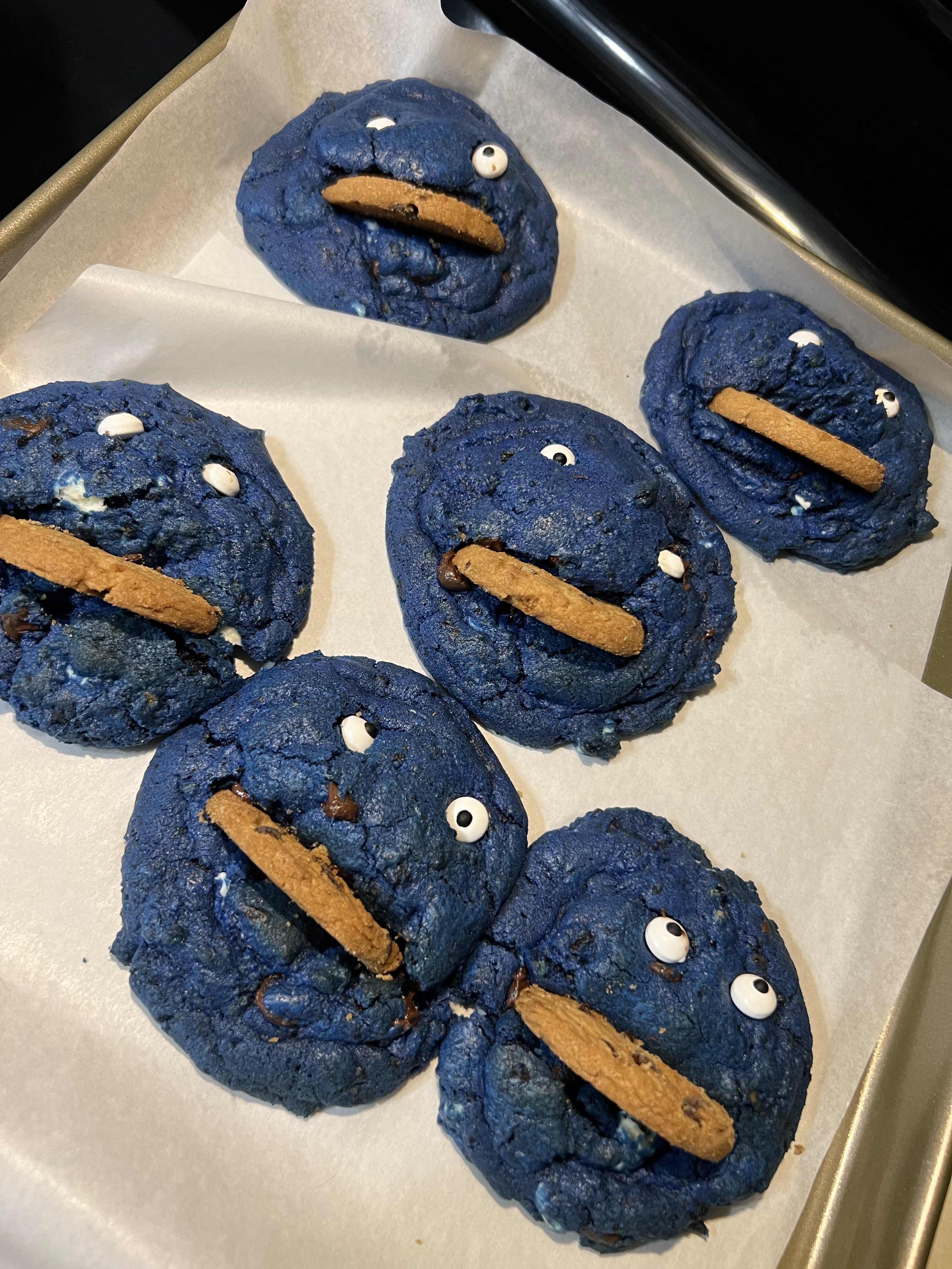 Monster Cookies