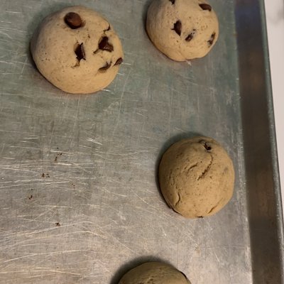 Chocolate Chip Cookies - 6 Count 