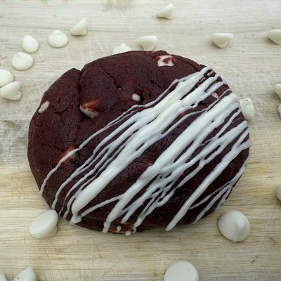 Red Velvet Drizzle Cookie