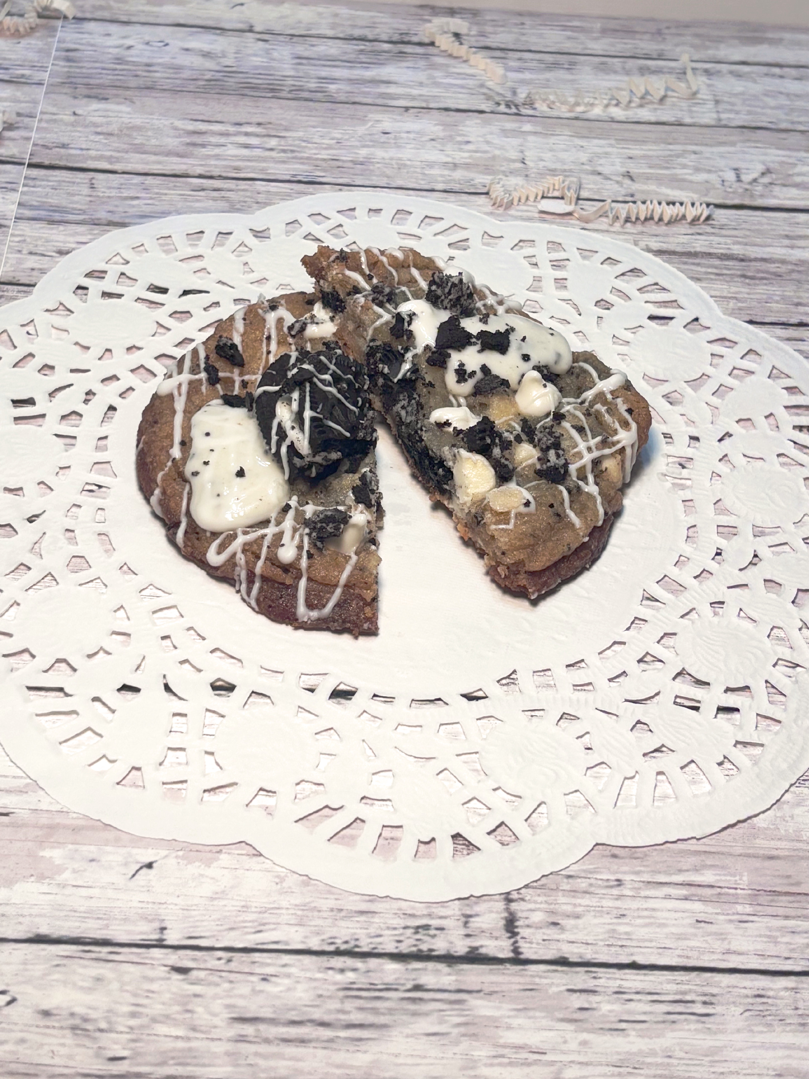 Cookies & Cream Cookie