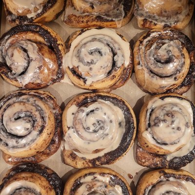 Large Sized Chocolate Espress Rolls 4-Pack