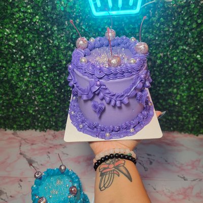 Personal Size Cake 4 Servings PICK UP ONLY
