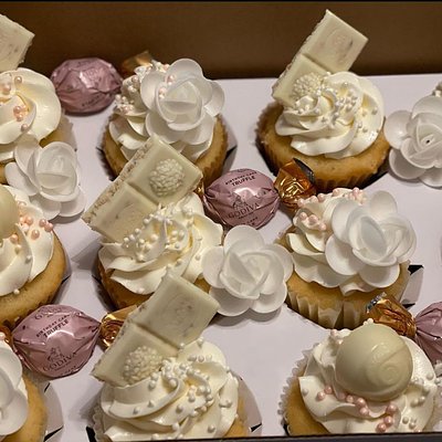 Cupcake Box