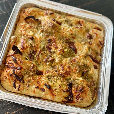 Pesto Sun-dried Tomato Focaccia