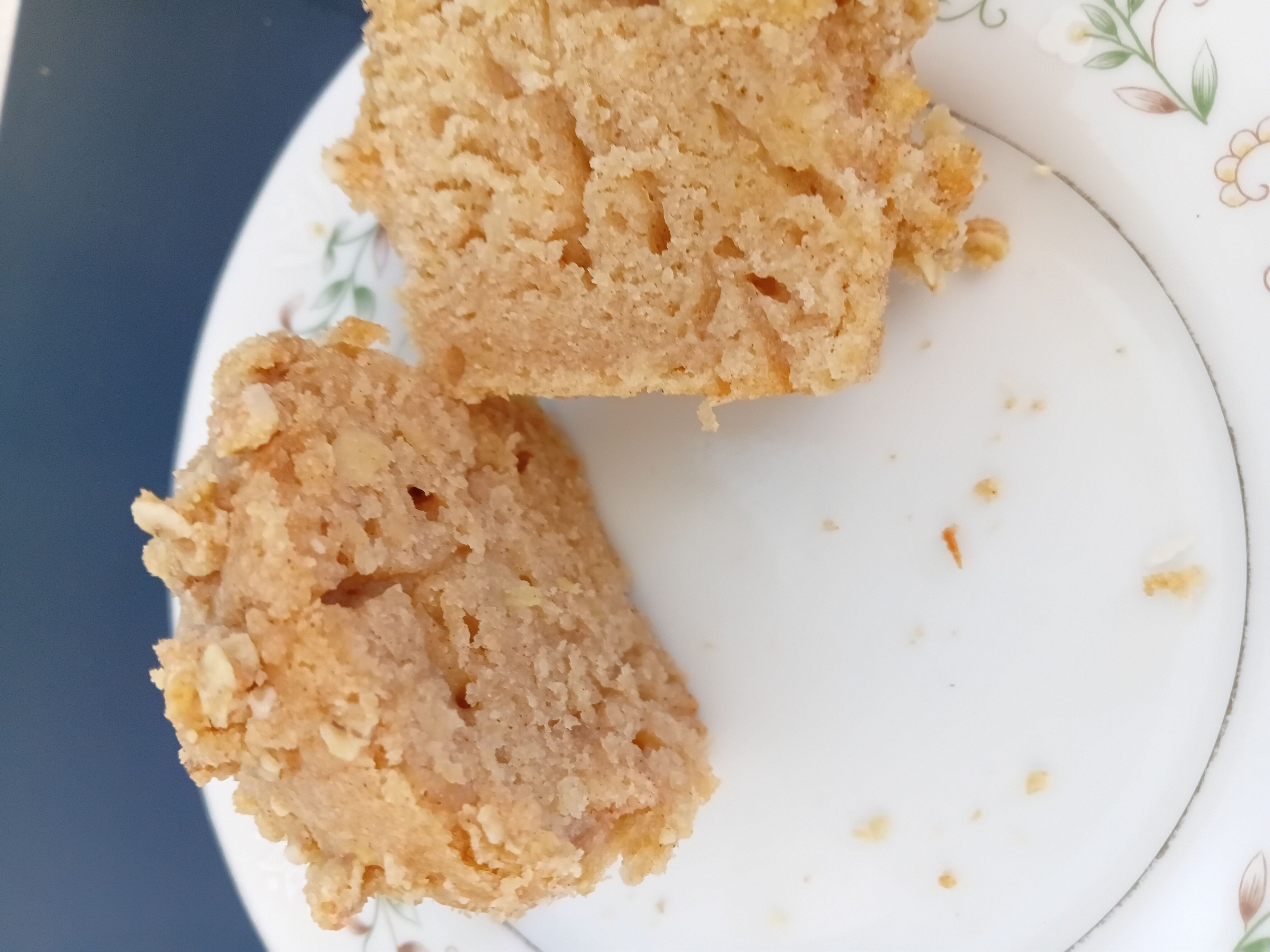 Apple Crumble Topped Muffins 6 Pack 