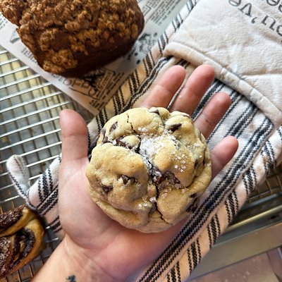 Giant Version of my 4 Chocolate Chip Cookie with flaked sea salt
