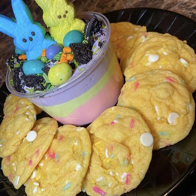 Easter Cookie Dipper Platter 