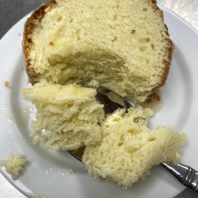 Pond Cake