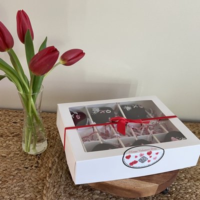 Cake Pops Box Of 6: GLUTEN FREE