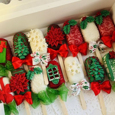 Cakesicles 