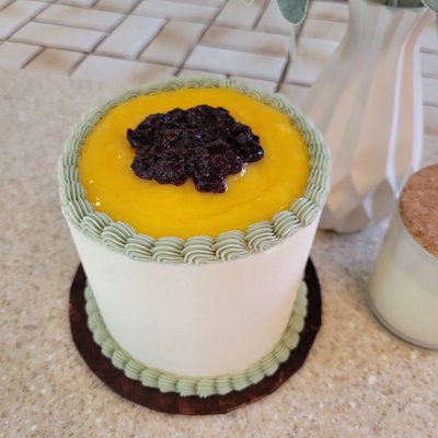 Lemon Blueberry Twist