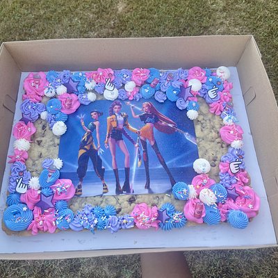 Quarter Sheet Cookie Cake