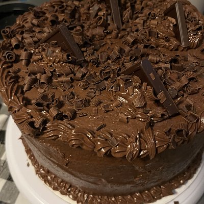 Chocolate Cake (3 Layer)