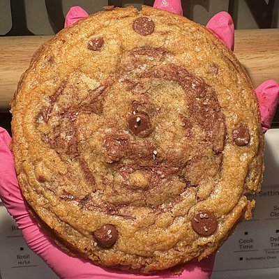 Half Dozen Jumbo Sea Salt Chocolate Chip Cookies