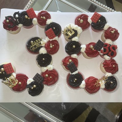 Number/Letter Cakes