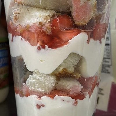 Strawberries & Cream Cake Cups - 1/2 Dozen