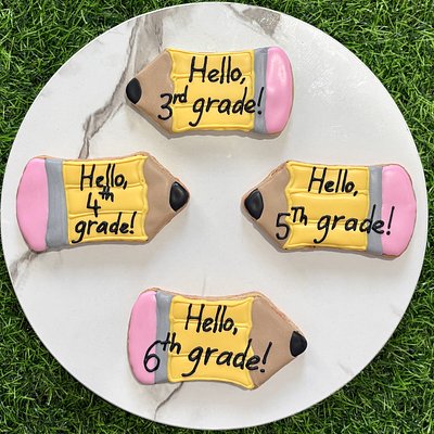 Pencil Shaped Sugar Cookie “Hello, —— grade!” 