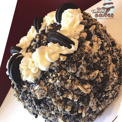 Small  Chocolate Crunch Cheesecake 