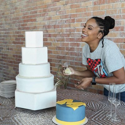 Double Barrel Five Tier Cake 