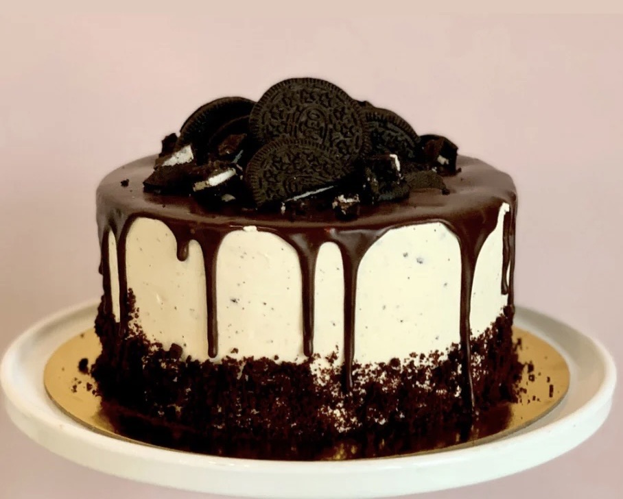 Oreo Cookies N Cream Cake