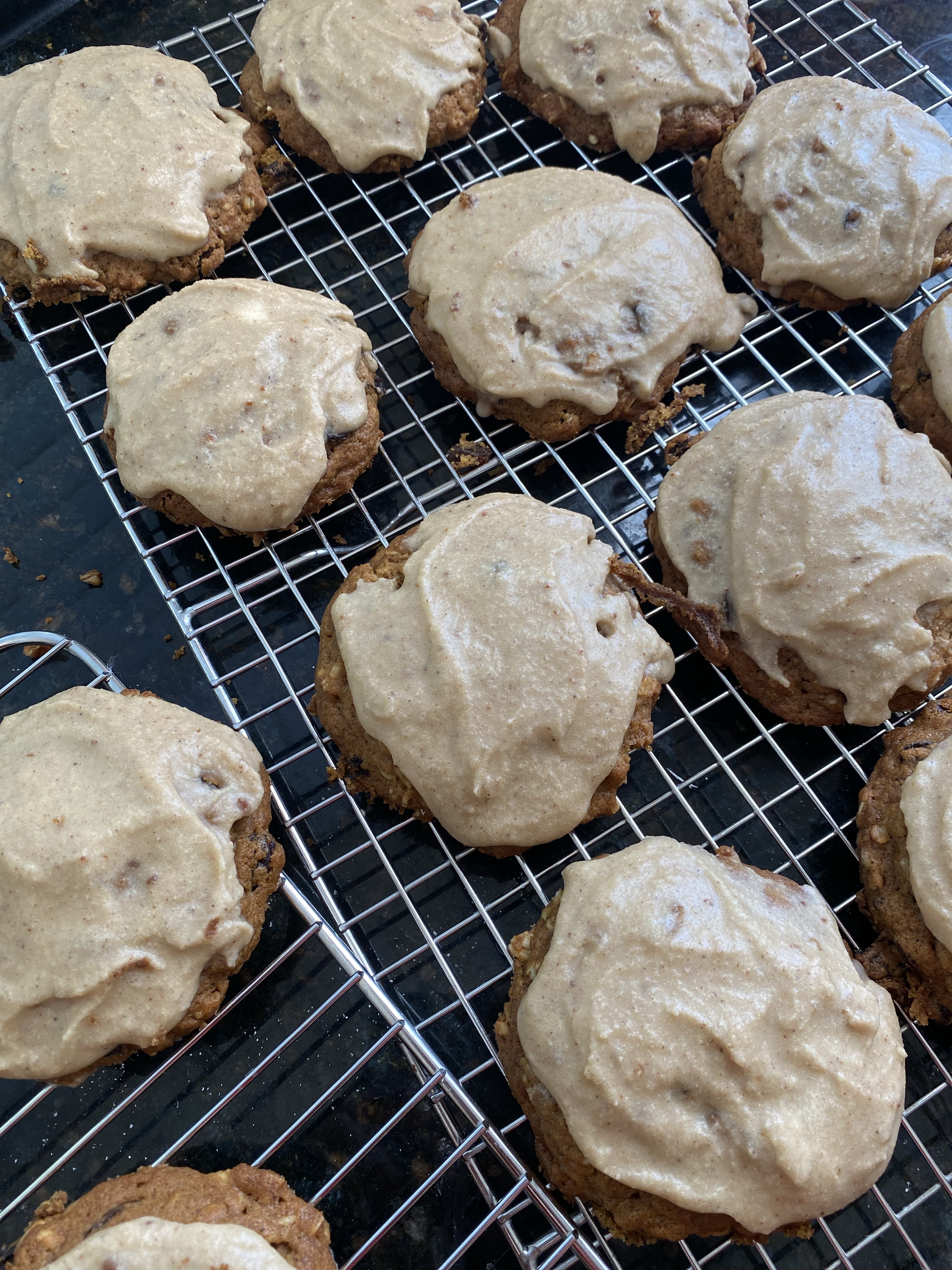 Sourdough Brown Butter Pumpkin Oatmeal Raisin Cookies W/ Maple Glaze 🎃