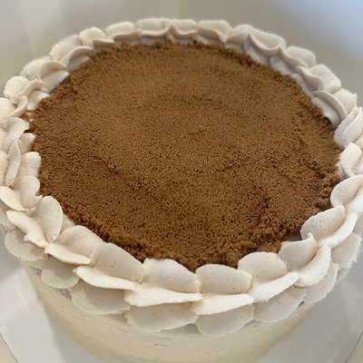 5” Banana Biscoff Cake