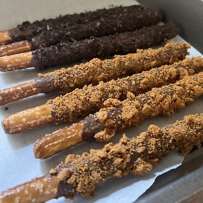 Gourmet Chocolate Covered Pretzels 