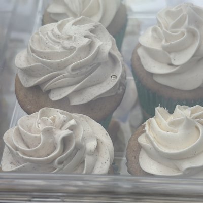 Cinnabon Cupcakes 