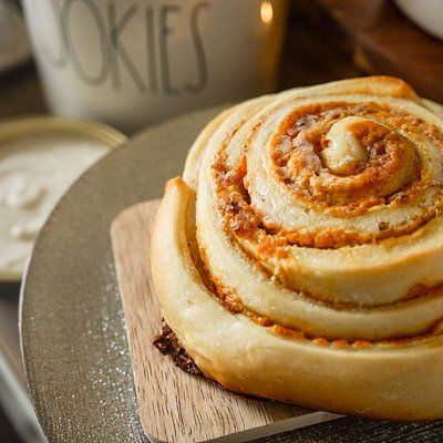 Pumpkin Spice Sweet Rolls 