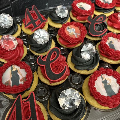 Glam Cupcakes 